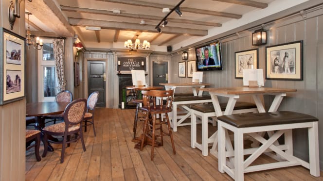 Crown & Crooked Billet - 8