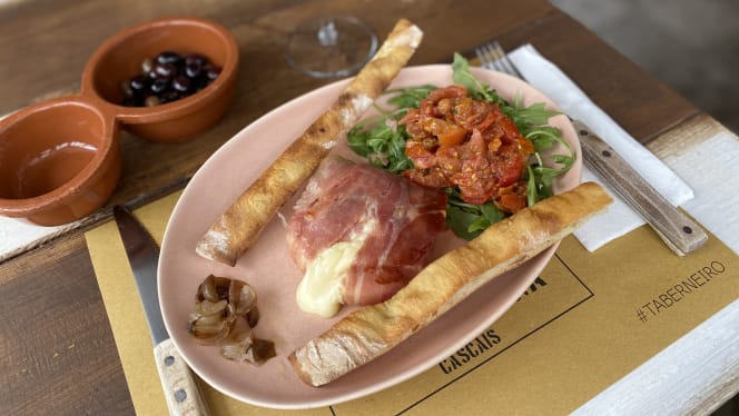 Clandestina Taberna - Cantina - 2