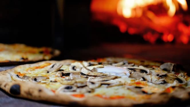 Italian Pub & Restaurant - 3