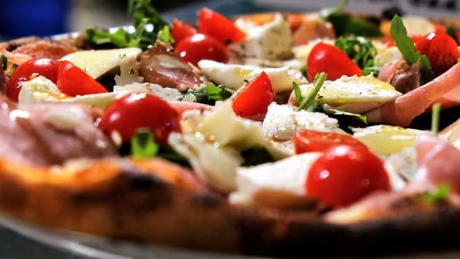 Italian Pub & Restaurant - 6