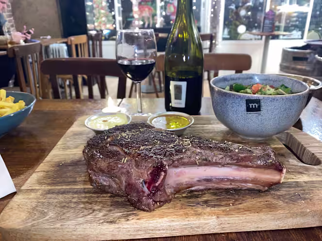 Le Vaillant (Le Petit Quai) - 1