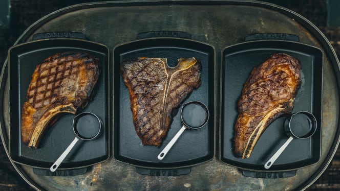 Heliot Steak House - 8