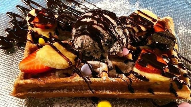 Mezzaluna Pizzeria Trattoria&Cafe - 2