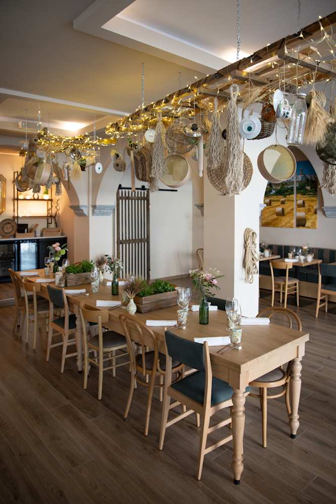 Covone Restaurant - 3