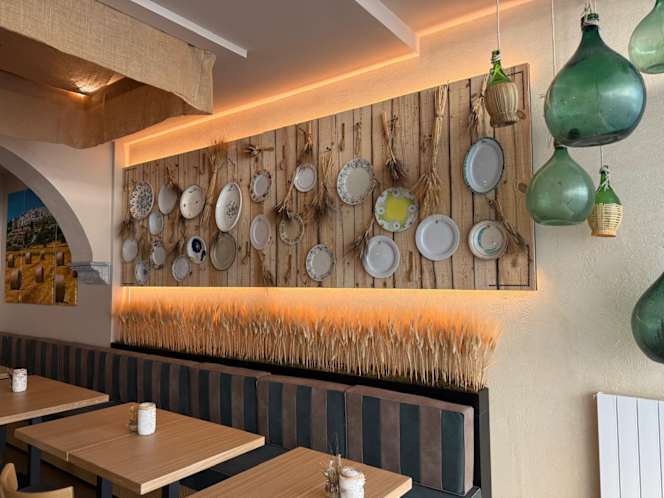 Covone Restaurant - 7