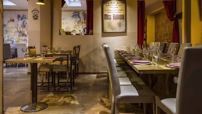 Va Mo Lá - Bologna - 5