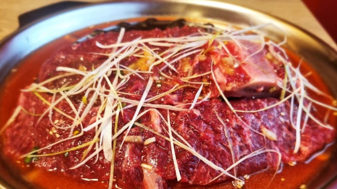 Hyang-Ly - Paris - 2