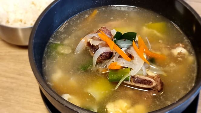 Hyang-Ly - Paris - 5