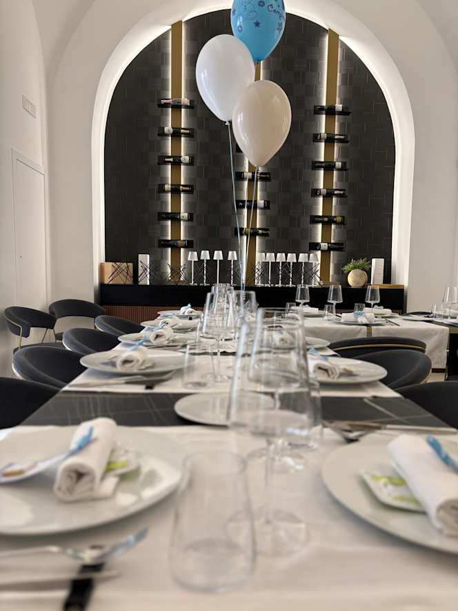 Moselli Restaurant - 1