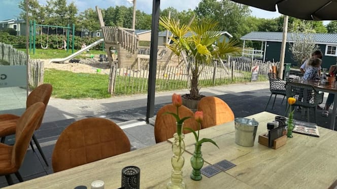 Giethoorn Burgers & Grill - 1