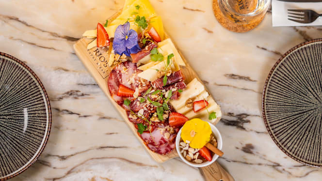 Rio's Tapas & Bar - 4