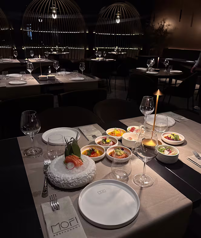 Mofi Restaurant - 5
