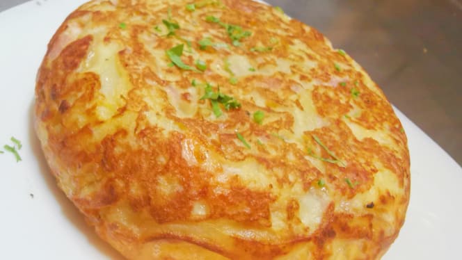 LOS MILAGROS BAR & TAPAS - 4