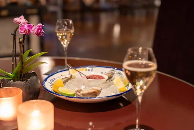 La Piscine Bistro - 9