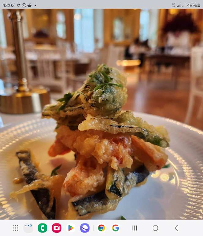 Le Palais Restaurant - 2