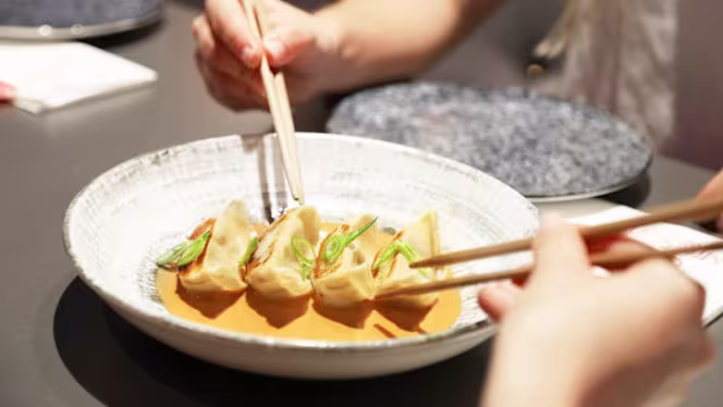 Miss Sushi Campo de las Naciones - 5