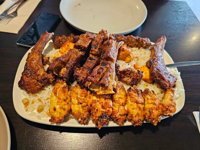 Efes BBQ & Meze Bar - 5