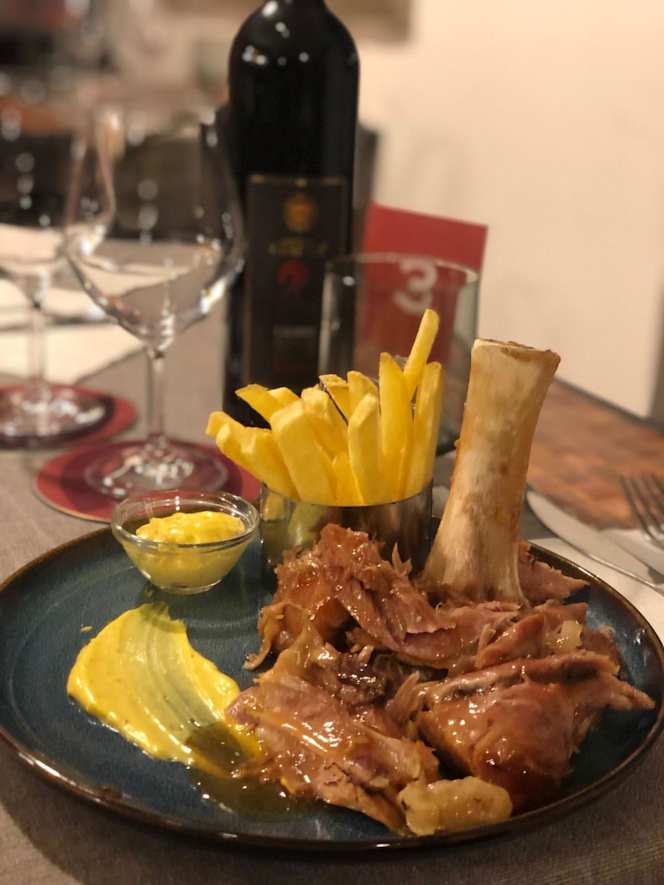 Copper iconic tavern - 2