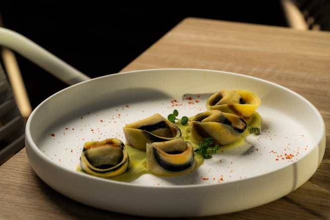Vittoria Lounge Restaurant - 3