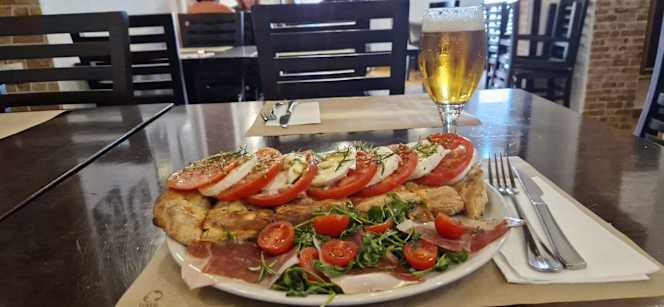 Romolo y Remo Trattoria - 2