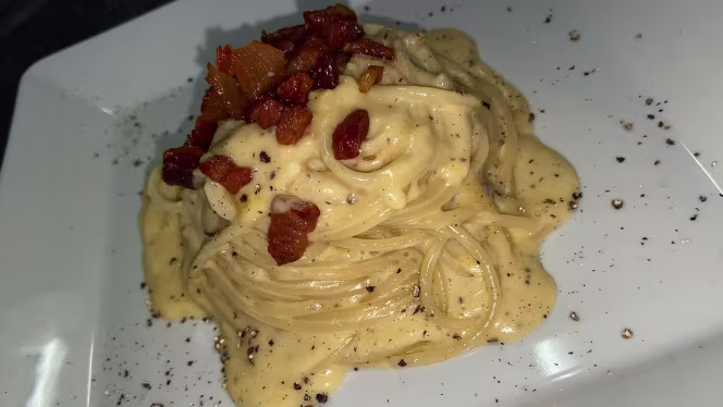 Sonny’s Pizzeria Burger Cucina - 4