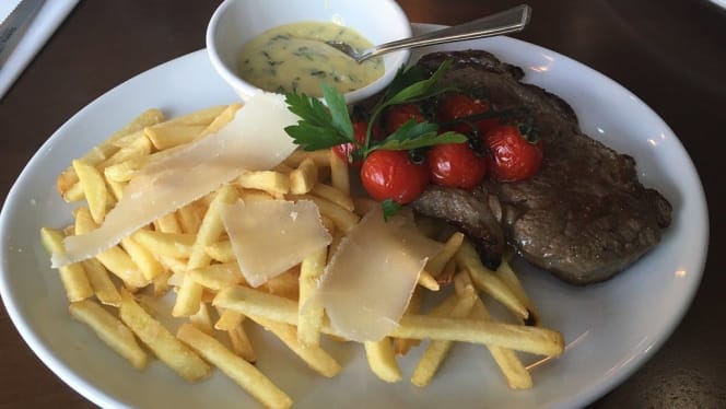 Alcedo Bistro & Bar - 1