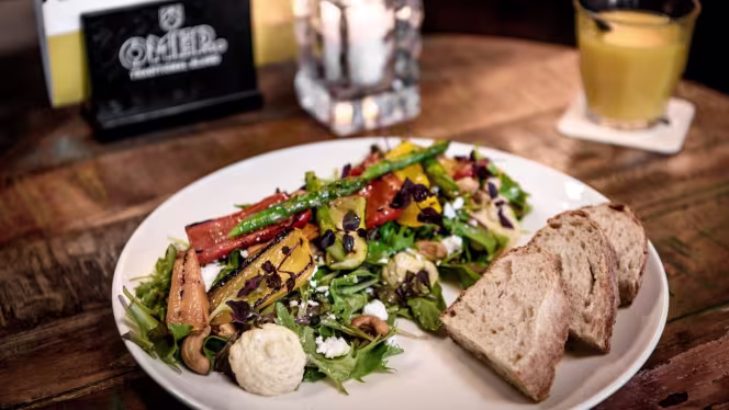 Baek Food & Drinks - 4