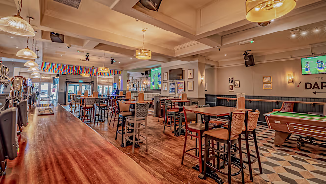 The Penny Black Tamworth - 5