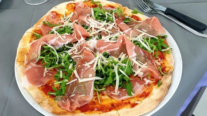 Pizzeria Fronte Mare - 9