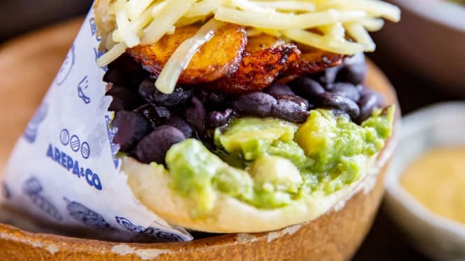 Arepa & Co Venezuelan Restaurant - Elephant Park - 8