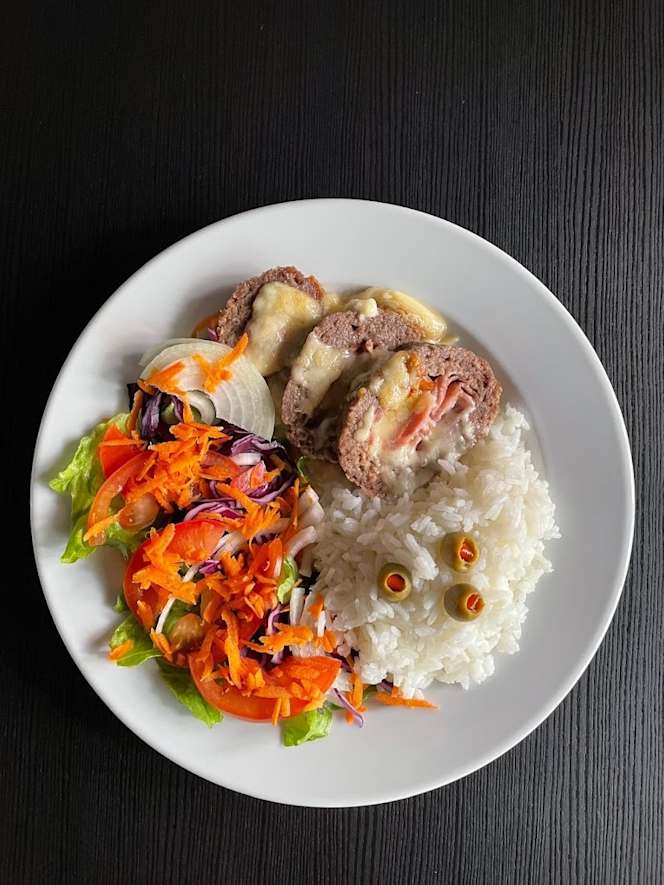 Sabores Da Emilía - 8