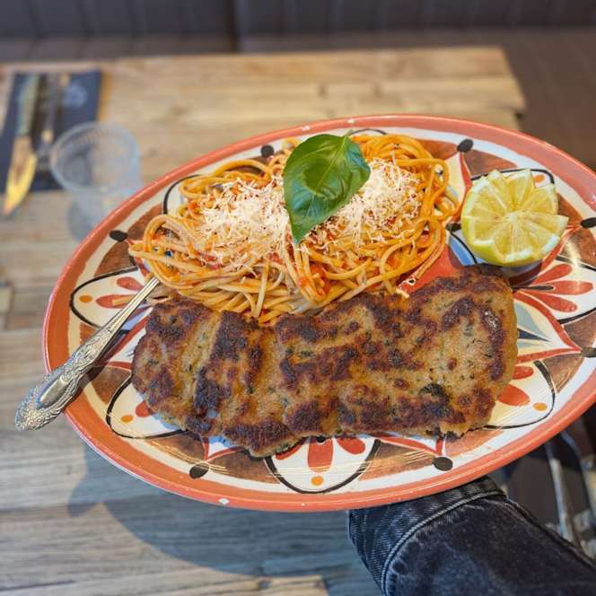 Queen Mamma Peltre - 0