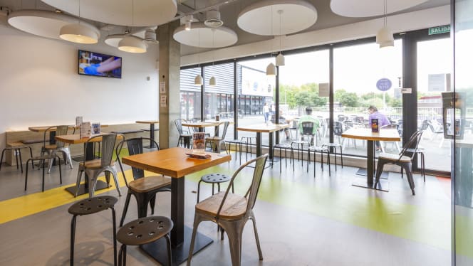 Healthy Poke Plaza Eliptica - 6