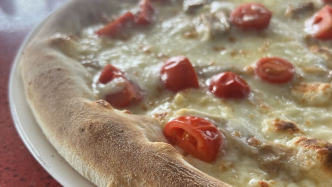 Sisters Pizza & Coffee - 7