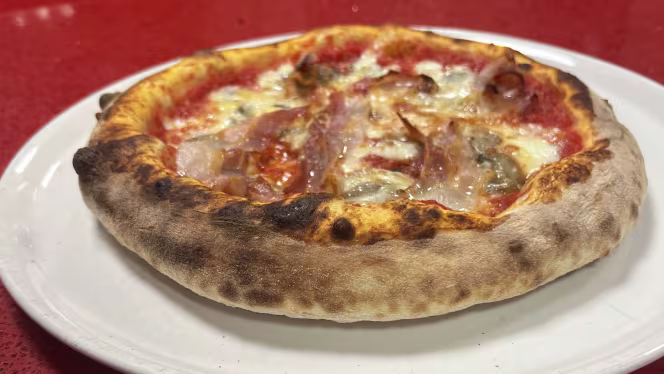 Sisters Pizza & Coffee - 1