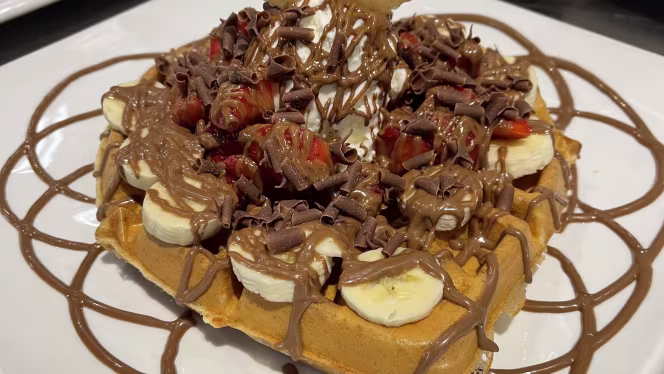 Creams Cafe Bedford - Bedford - 1