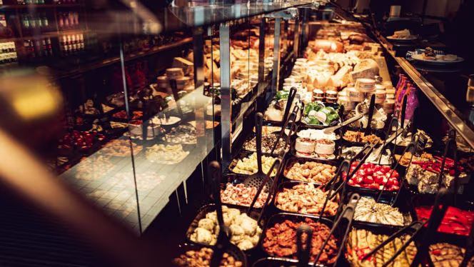 Ghorban Delikatessen Manufaktur - 6