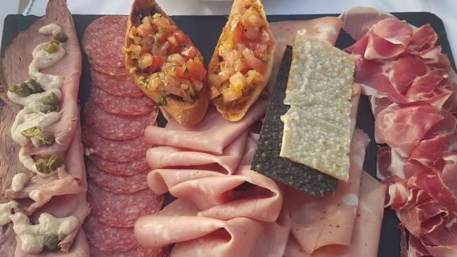 Mamma Mia (Las Americas) - 6