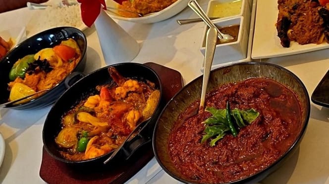 Sripur Restaurant - 7