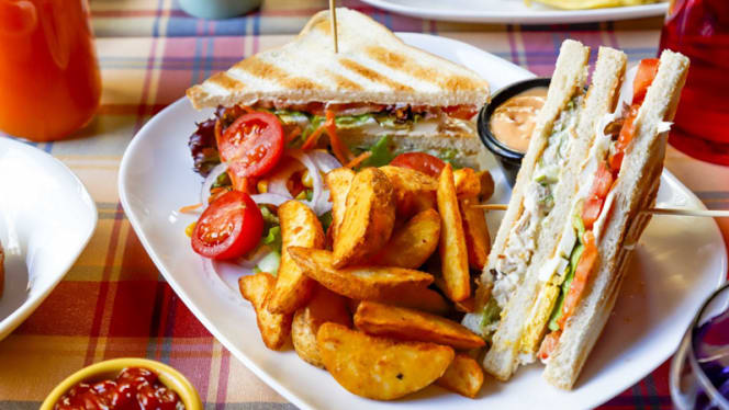 Skuisito Steakhouse - 1