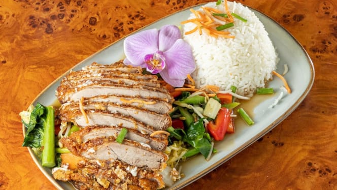 Tuy's Thai Restaurant - 5