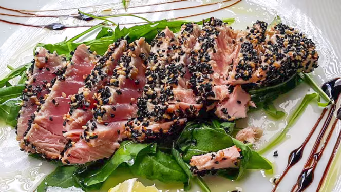 Titos Ristorante Pizzeria - 2