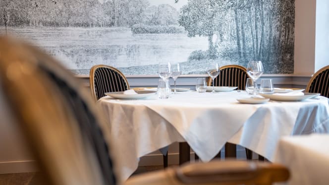 Le Bouche à Oreille - 0