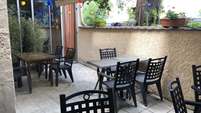 Des Bulles sous le Plafond - 5