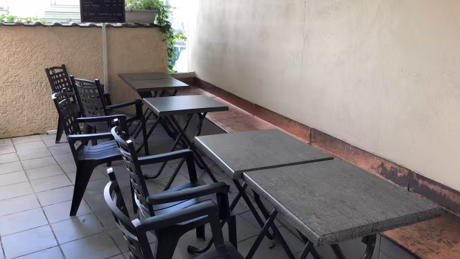 Des Bulles sous le Plafond - 4