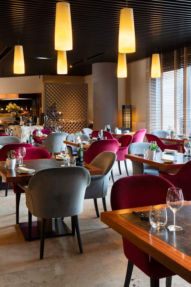 Leonardo Restaurant - 5