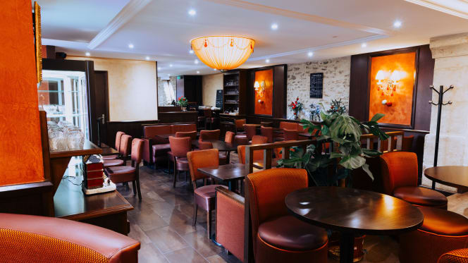 Le Royal Brasserie - Tabac - 6