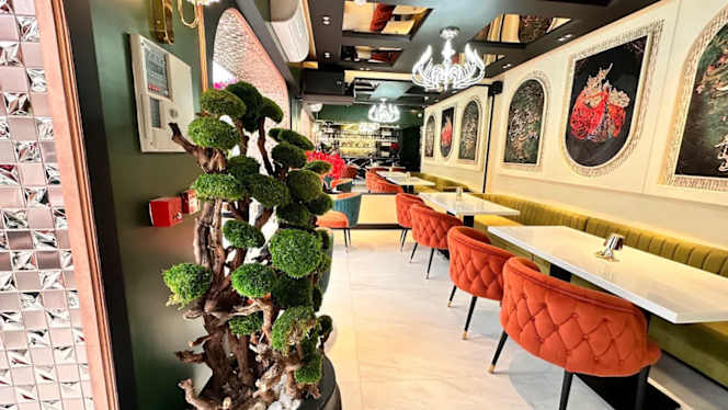 Liva Restaurant - 2