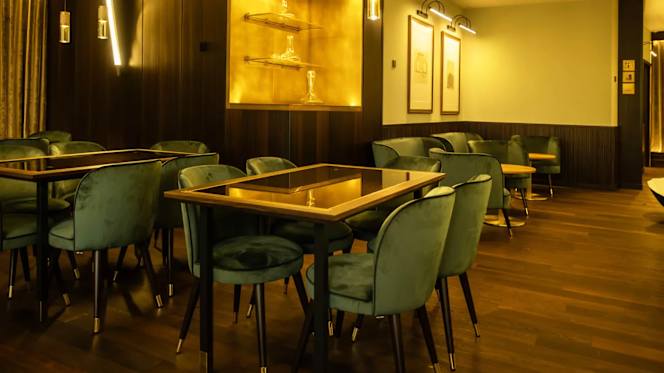 1328 Restaurant & Bar - 9