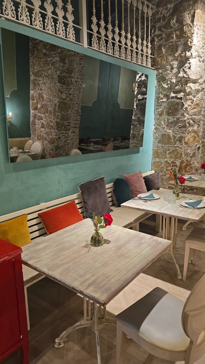 Restaurante Caspian - 9